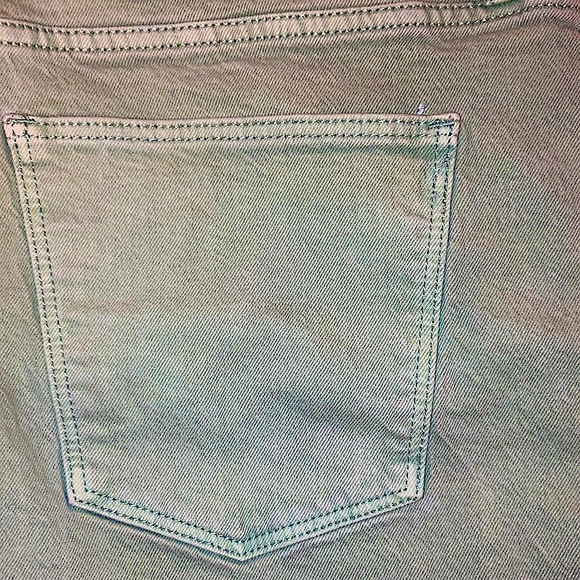 Ripped Denim Shorts - Picture 3 of 4